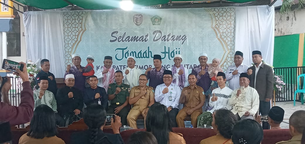 Pemkab TTU Dan Kemenag Sambut Kepulangan Jemaah Haji Pemkab TTU Dan Kemenag Sambut Kepulangan Jemaah Haji
