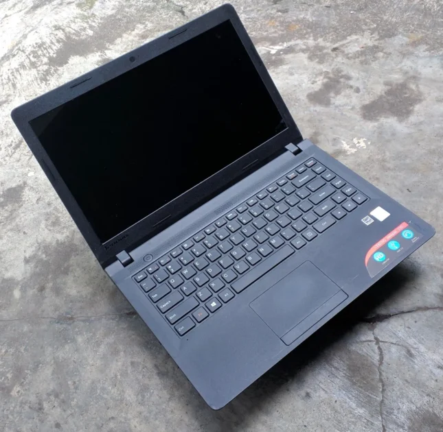 Lenovo Ideapad 100 14IBY - Laptop 1 Jutaan Terbaik - Prontt.com