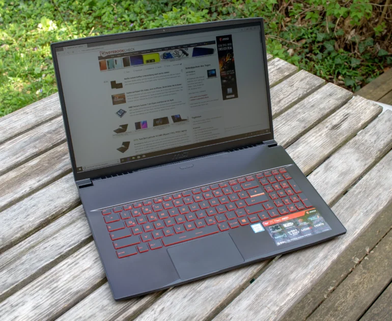 MSI GF75 - Laptop 17 Inch Terbaik - Prontt.com