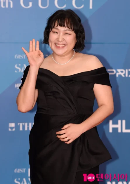 Lee Soo Ji - Biodata Pemain Utama DraKor Salon De Holmes - Prontt.com