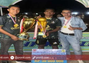 Kusa FC Boyong Piala Falentino Cup III ke Malaka