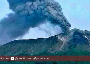 Gunung Ile Lewotolok Kembali Meletus Disertai Gemuruh Kuat, Terdengar hingga Larantuka