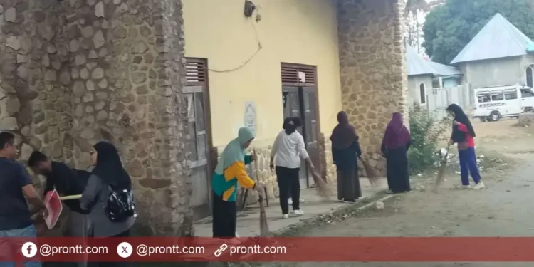 Kemenag TTU Bakti Sosial Bersihkan Gereja, Songsong Hari Kemerdekaan ke-80 Republik Indonesia