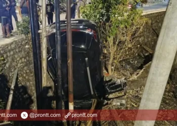 Mobil Honda BRV Alami Kecelakaan, Terbalik Masuk Jurang di Kelapa Lima Kota Kupang, Dua Orang Luka Ringan