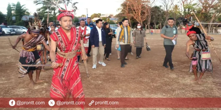 Penutupan Gebyar Kemerdekaan dan Event Budaya di Kelurahan Nefonaek