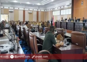 Sidang Paripurna DPRD Manggarai Barat, Raperda Perubahan APBD Mabar 2025 Disahkan Jadi Perda
