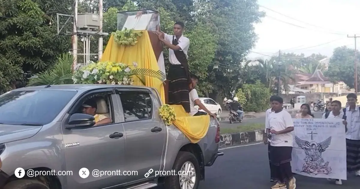 Sambut Bulan Kitab Suci Nasional (BKSN) 2025, SMAK dan SMK Syuradikara gelar Parade Kitab Suci